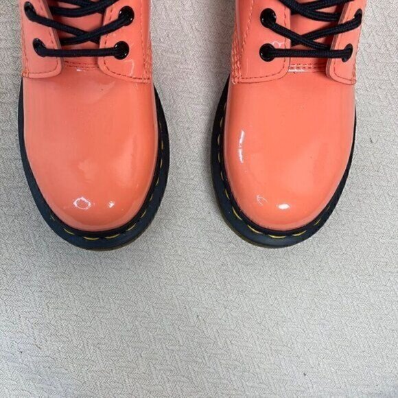 Dr. Martens 1460 Womens Patent Leather Lace-Up Platform Combat Boot Coral Size 7 - Picture 8 of 13